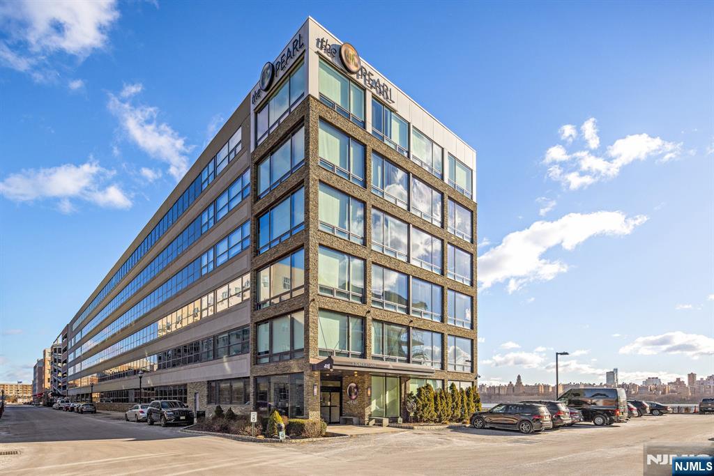 $890,000 Condo