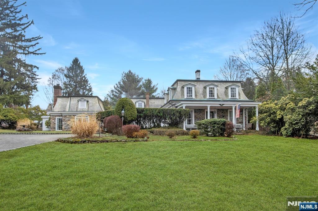 SADDLE RIVER Properties