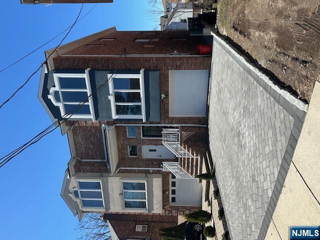 Homes for sale in Cliffside Park, NJ | 795 Fairview Ln, Cliffside Park, NJ 07010 | MLS# 25009135