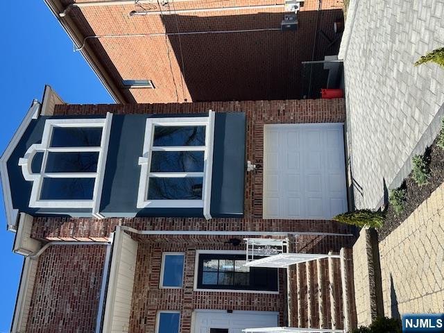 Homes for sale in Cliffside Park, NJ | 795 Fairview Ln, Cliffside Park, NJ 07010 | MLS# 25009135