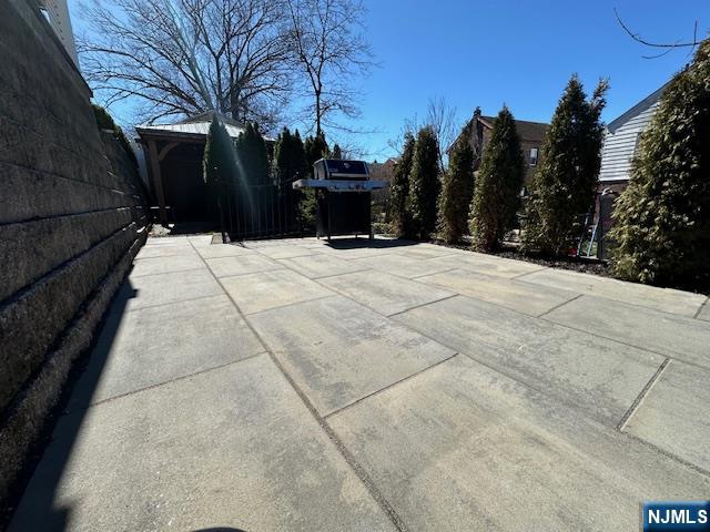 Homes for sale in Cliffside Park, NJ | 795 Fairview Ln, Cliffside Park, NJ 07010 | MLS# 25009135