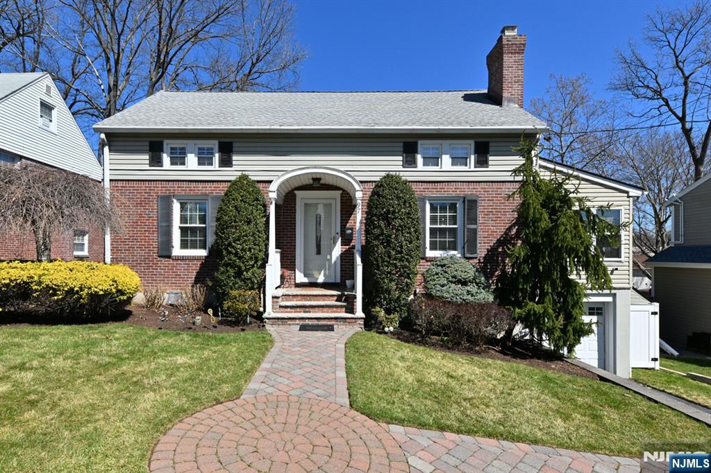 97 Cedar Ave Maywood Nj