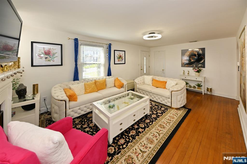 97 Cedar Ave Maywood Nj