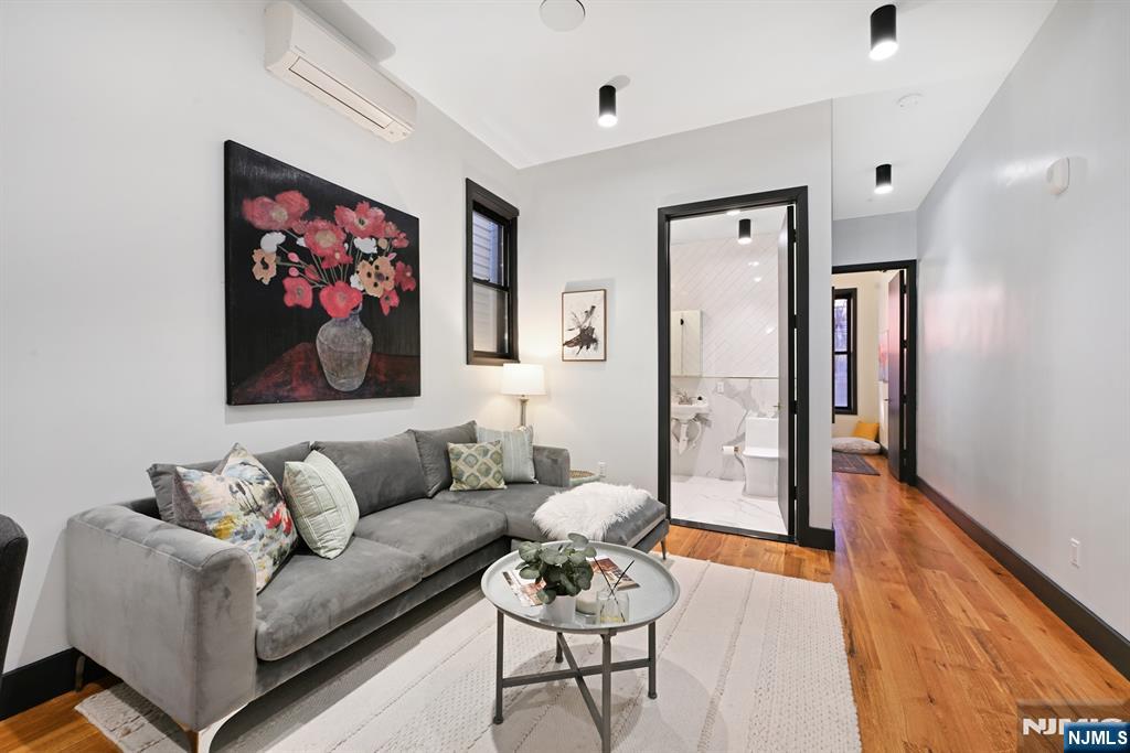 $575,000 Condo