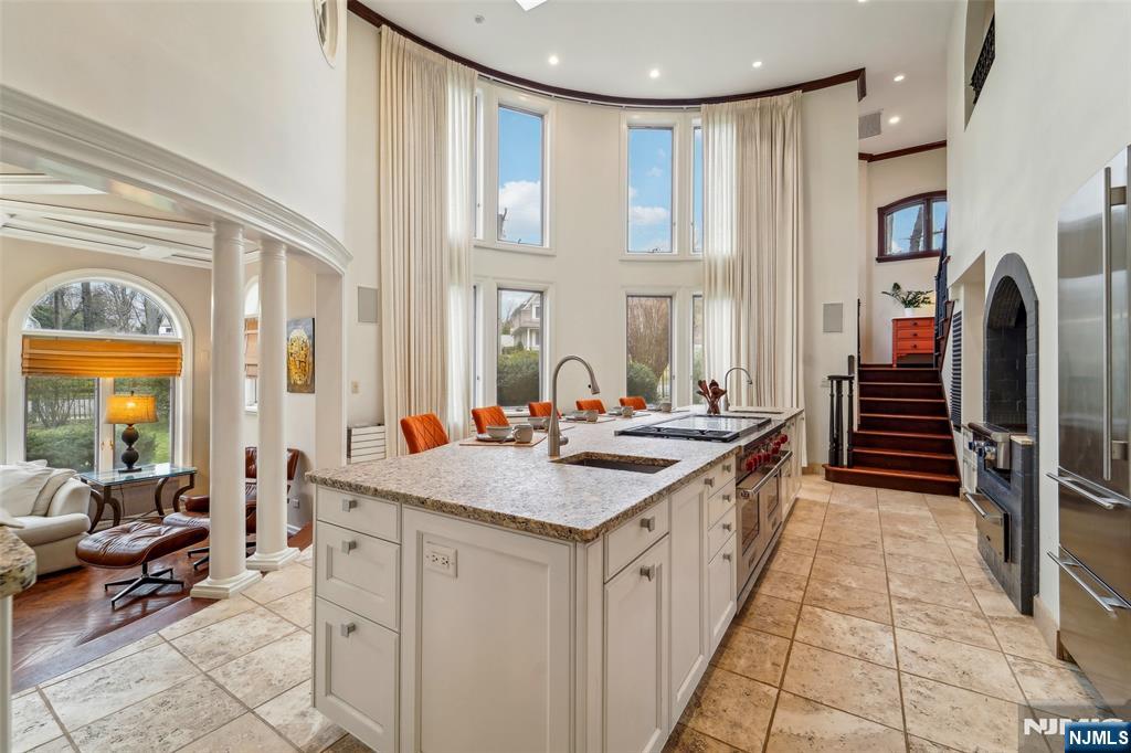 Homes for sale in Ridgewood, NJ | 353 Highland Ave, Ridgewood, NJ 07450 | MLS# 25010157