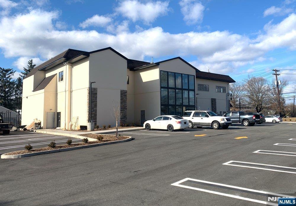 PARAMUS Properties