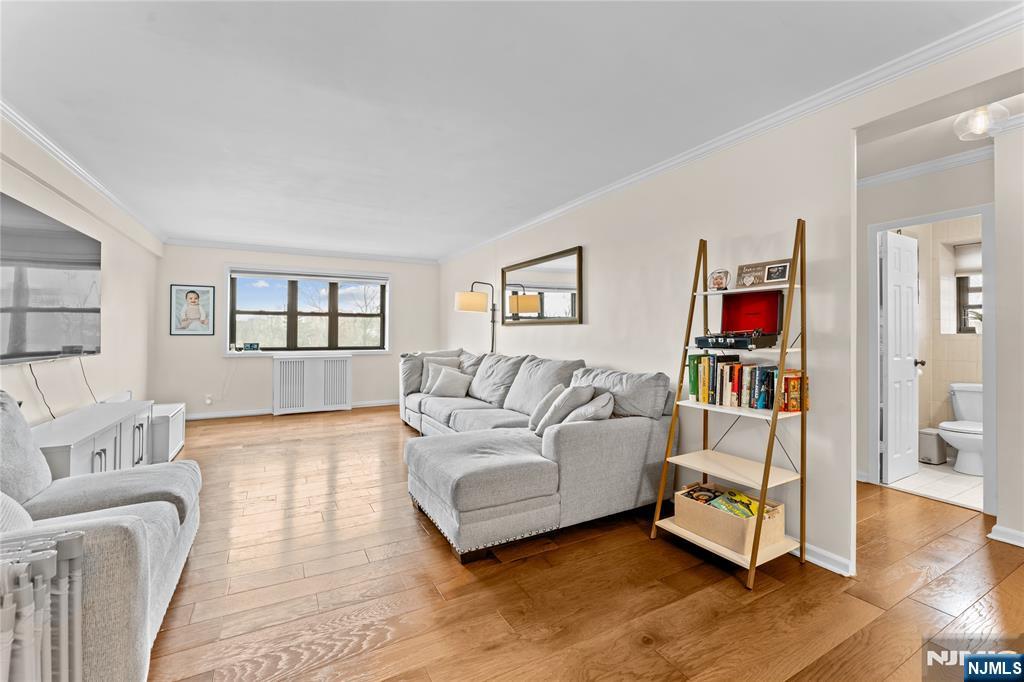 HACKENSACK Properties