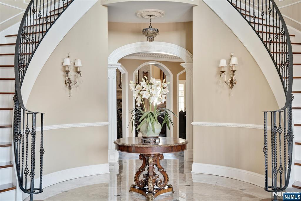 Homes for sale in Caldwell, NJ | 11 Rickland Dr, Caldwell, NJ 07006 | MLS# 25011092