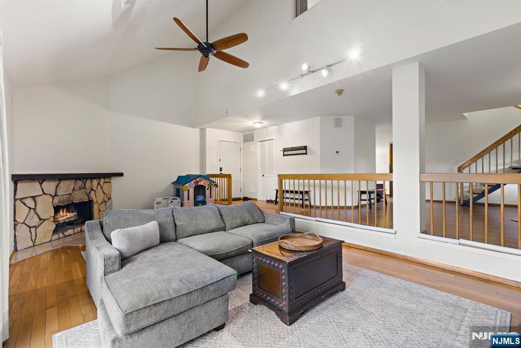 $649,999 Condo