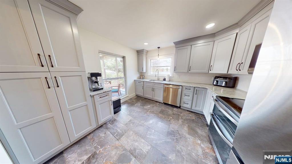 Homes for sale in Montague, NJ | 384 Lake Shore South/ Ne #C, Montague, NJ 07827 | MLS# 25011301