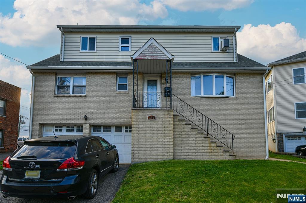 RIDGEFIELD Properties
