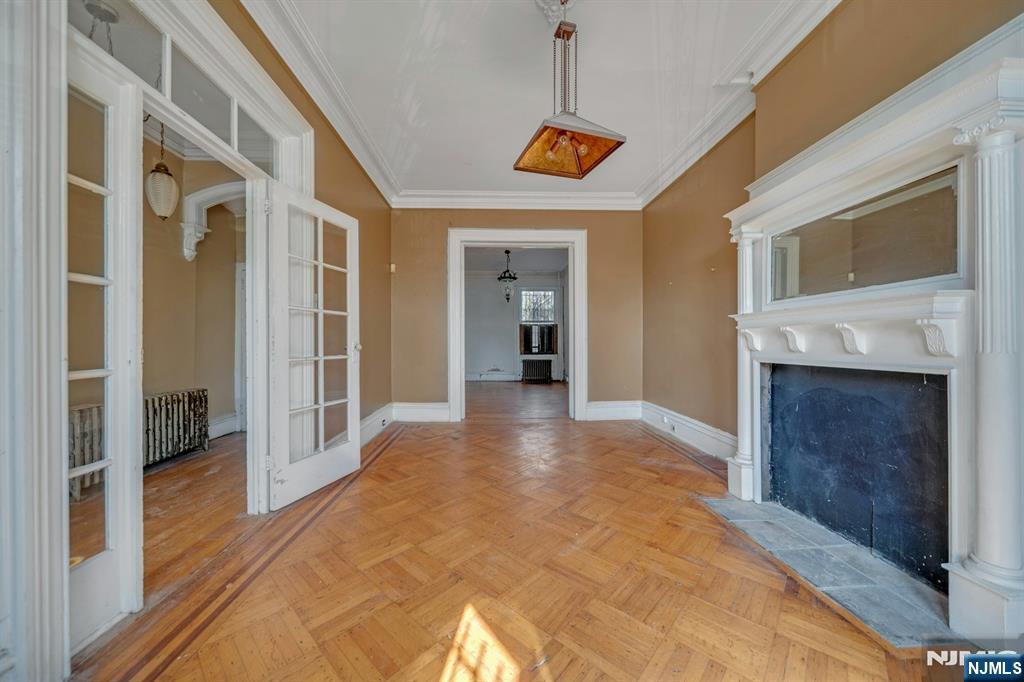 Homes for sale in Newark, NJ | 589 Martin Luther Kng Jr Blvd, Newark, NJ 07102 | MLS# 25012754