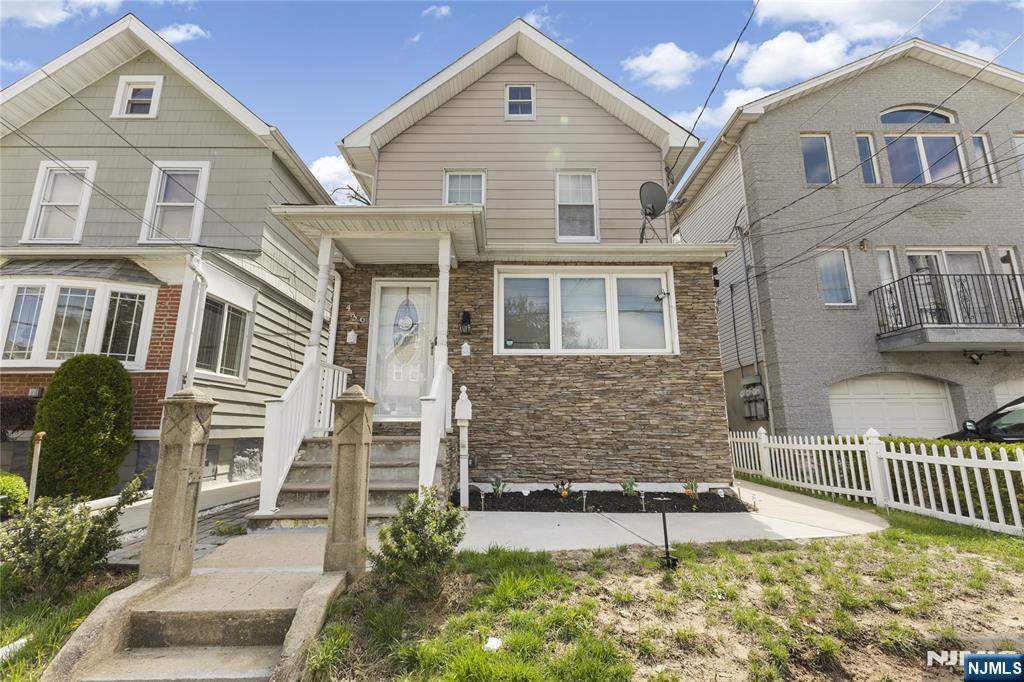 $539,000 Colonial