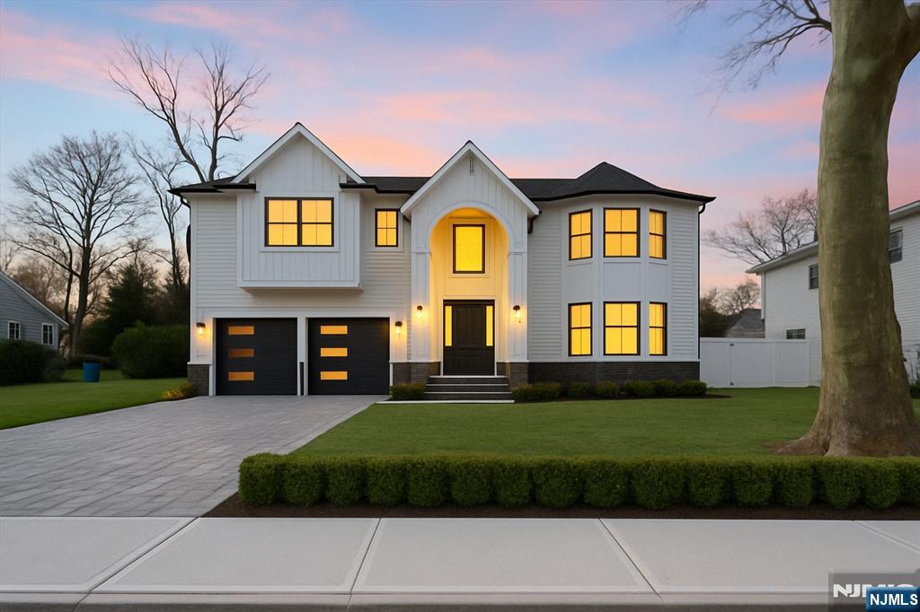 $2,150,000 Colonial