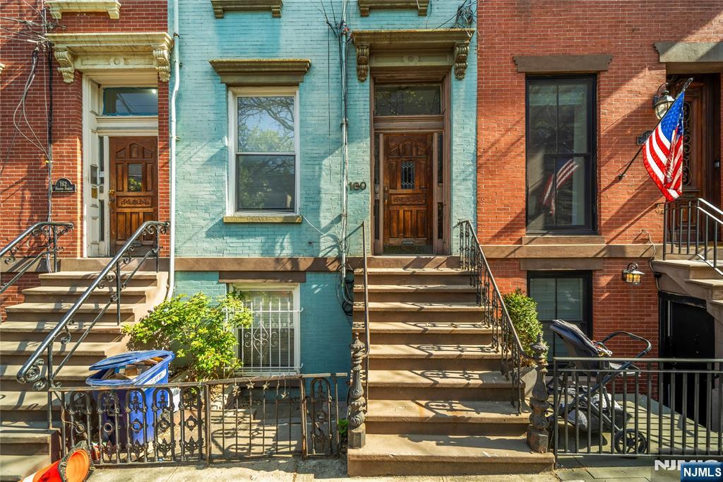 Homes for sale in Hoboken, NJ | 160 2Nd St #4, Hoboken, NJ 07030 | MLS# 25013321