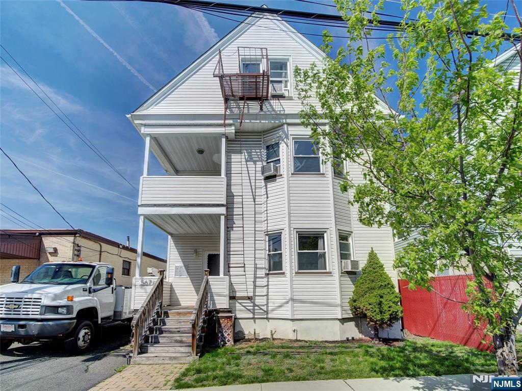 Homes for sale in Orange, NJ | 567 Mcchesney St, Orange, NJ 07050 | MLS# 25013469