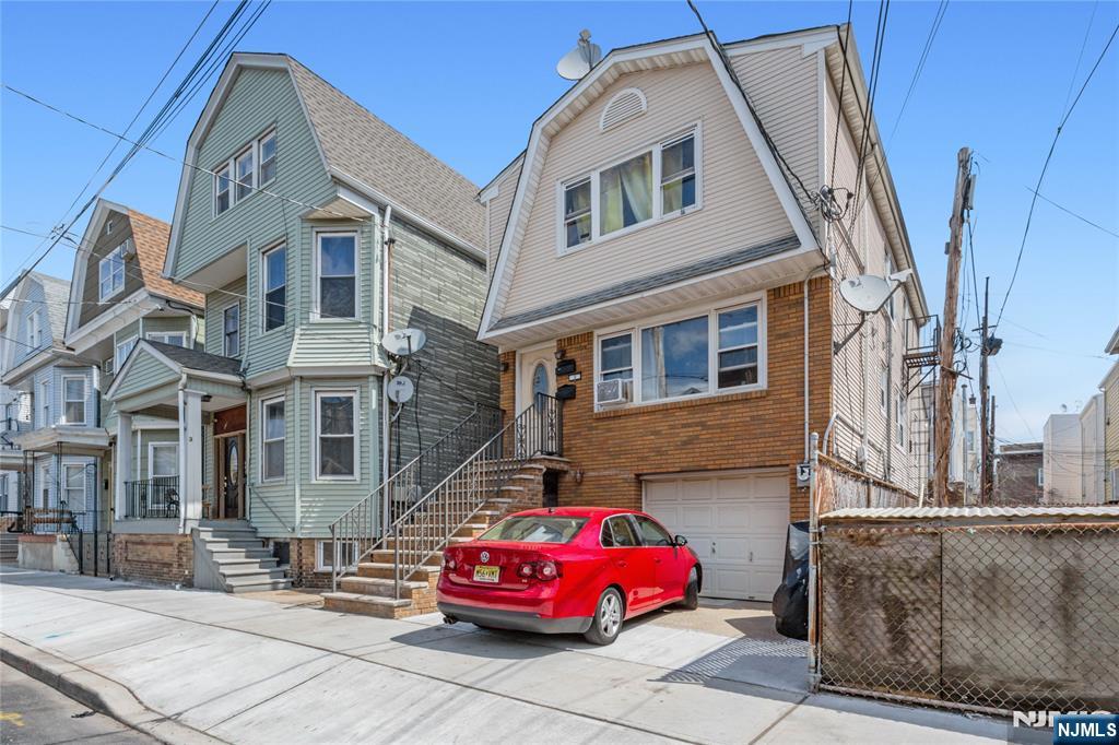 Homes for sale in Harrison, NJ | 1 Kingsland Ave, Harrison, NJ 07029 | MLS# 25013591