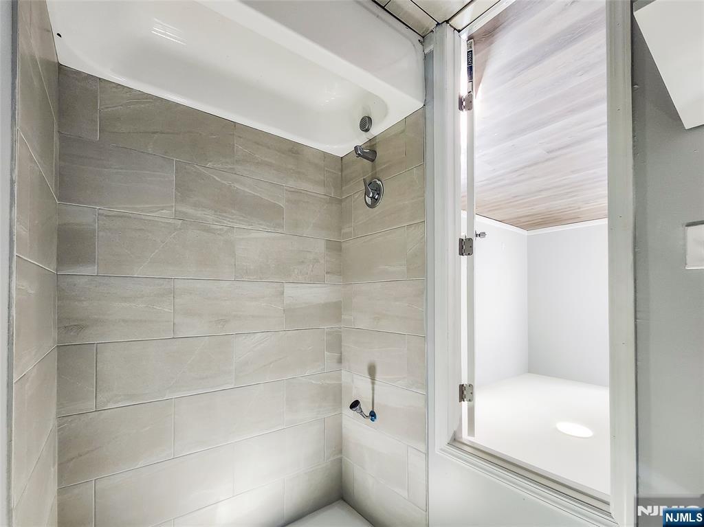 Homes for sale in East Orange, NJ | 171 Burnett St, East Orange, NJ 07018 | MLS# 25014032