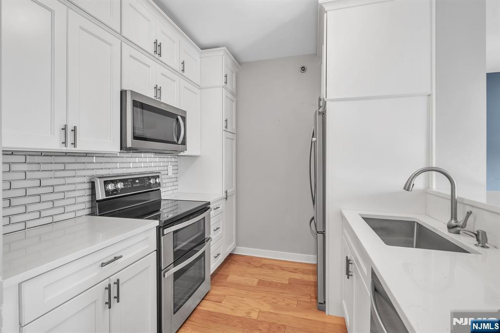 Homes for sale in West New York, NJ | 24 Ave At Port Imperial #419, West New York, NJ 07093 | MLS# 25014210