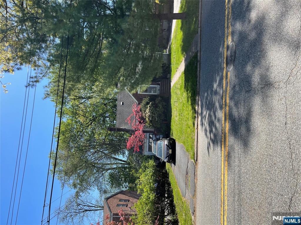 Homes for sale in Closter, NJ | 504 High St, Closter, NJ 07624 | MLS# 25014403