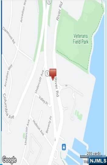 Homes for sale in Edgewater, NJ | 1072 River Rd, Edgewater, NJ 07020 | MLS# 25014459