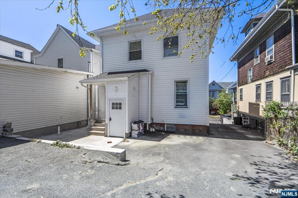 Homes for sale in Irvington, NJ | 1026 Grove St, Irvington, NJ 07111 | MLS# 25014514