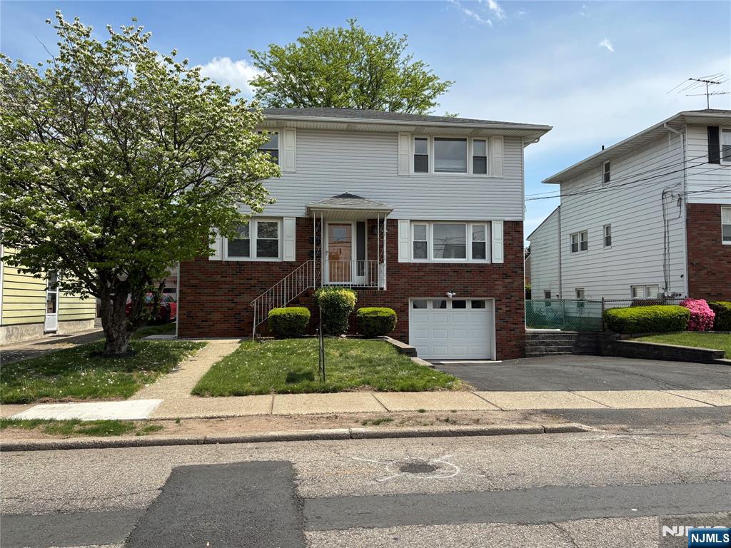 SADDLE BROOK Properties