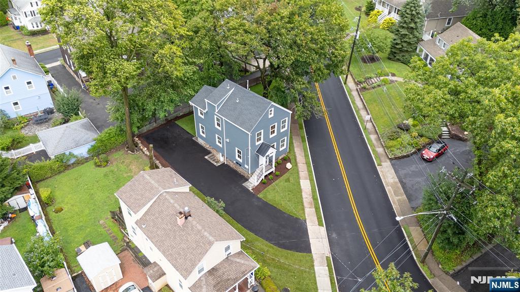 MIDLAND PARK Properties
