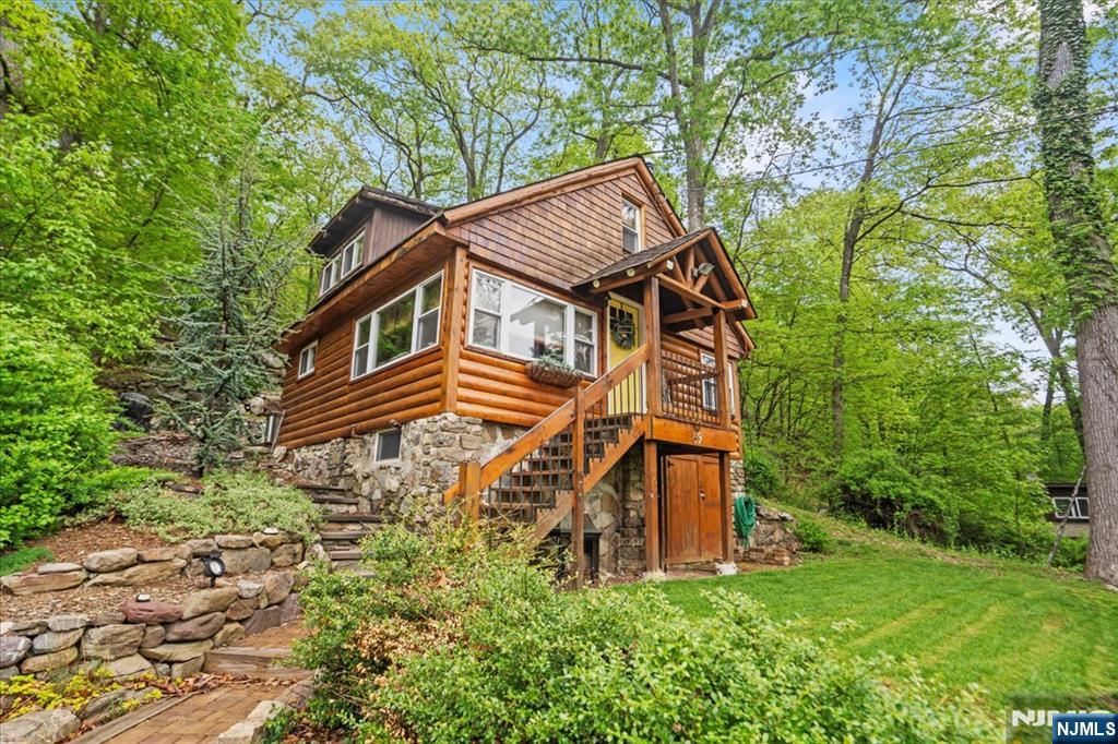 Homes for sale in West Milford, NJ | 69 Terra Cotta Rd, West Milford, NJ 07421 | MLS# 25014904