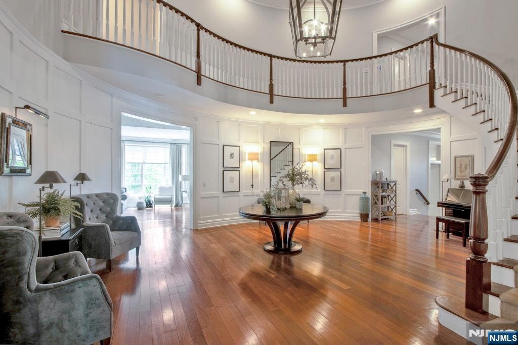 Homes for sale in Alpine, NJ | 19 Autumn Ter, Alpine, NJ 07620 | MLS# 25015226