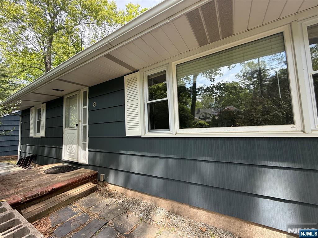 OLD TAPPAN Properties