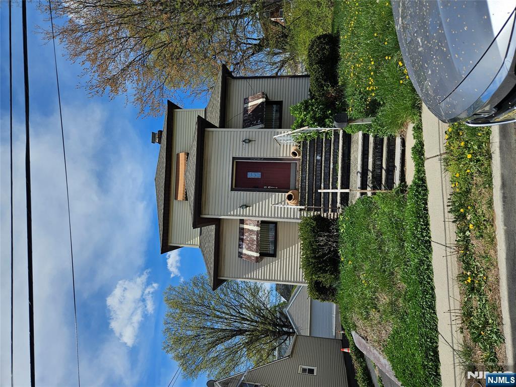 Homes for sale in Union, NJ | 1584 Andrew St, Union, NJ 07083 | MLS# 25015507