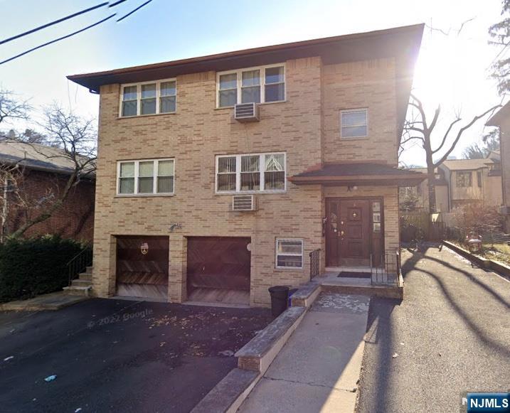 EDGEWATER Properties