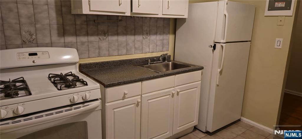 $305,000 Condo