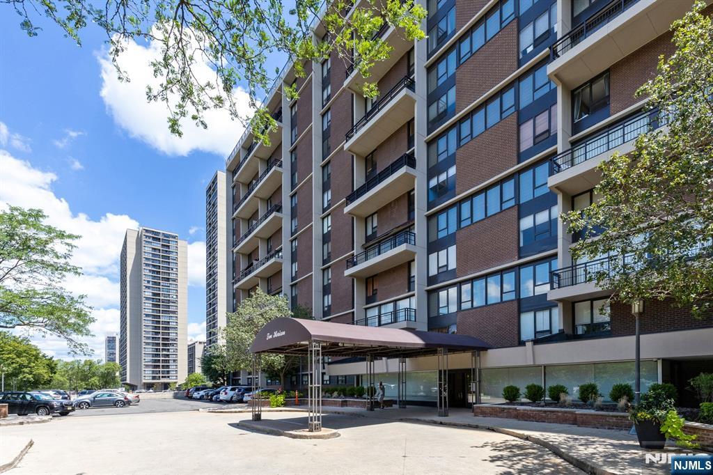 $225,000 Co-op