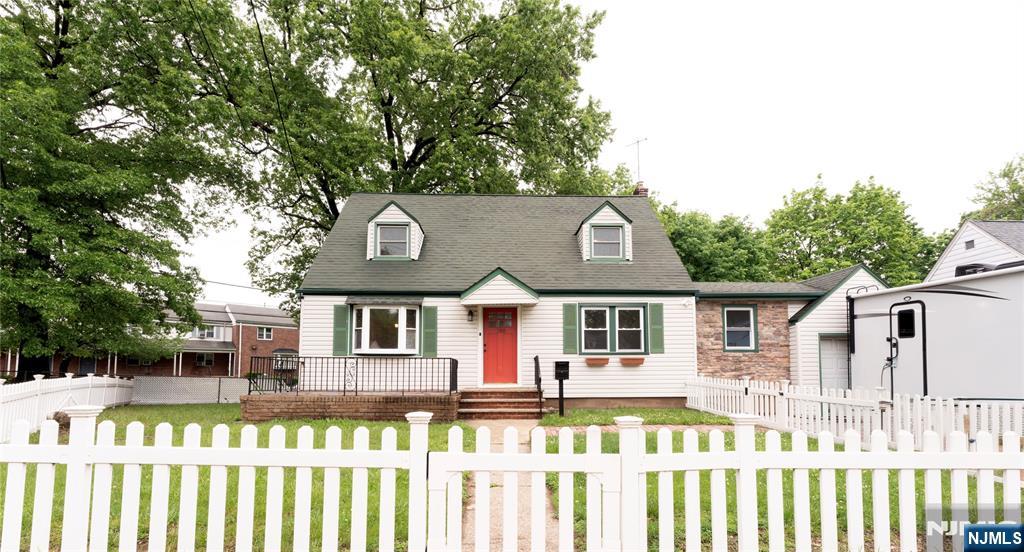 $695,000 Cape Cod