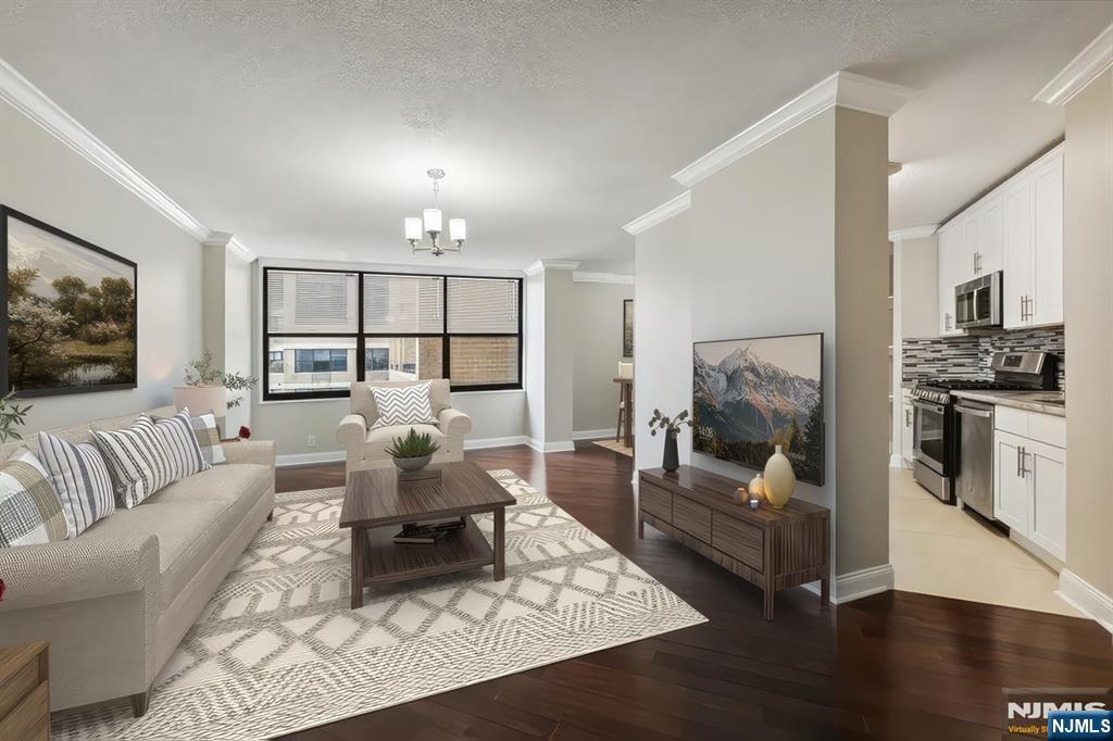 $289,999 Condo
