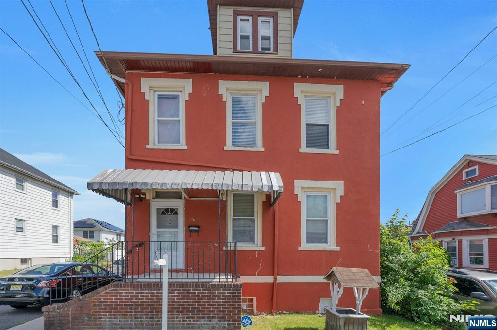 ELMWOOD PARK Properties