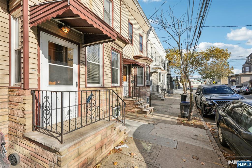 Homes for sale in Newark, NJ | 417 Lafayette St, Newark, NJ 07105 | MLS# 25016117