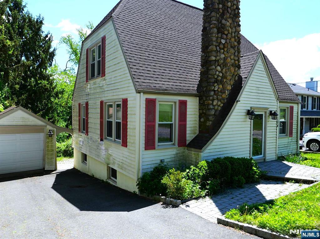 $590,000 Cape Cod