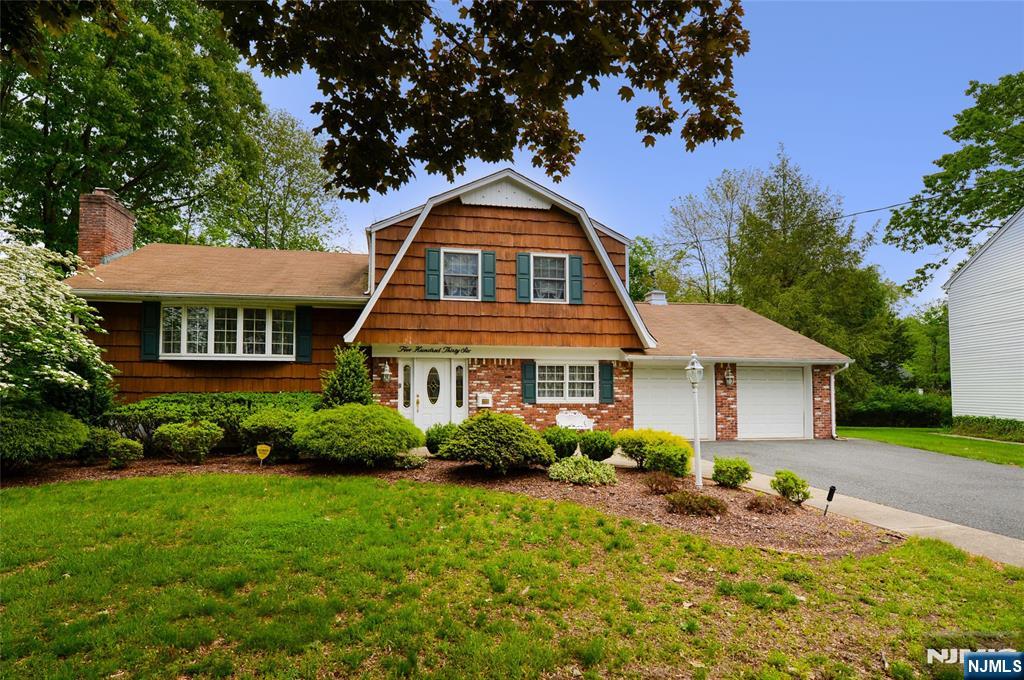 $859,000 Split Level