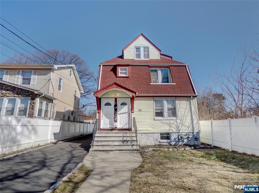 Homes for sale in Newark, NJ | 33 Vailsburg, Newark, NJ 07106 | MLS# 25016212