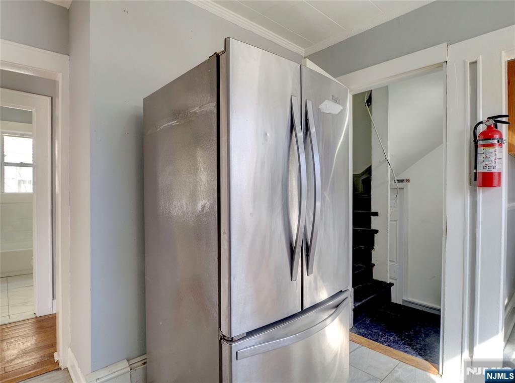 Homes for sale in Newark, NJ | 33 Vailsburg, Newark, NJ 07106 | MLS# 25016212