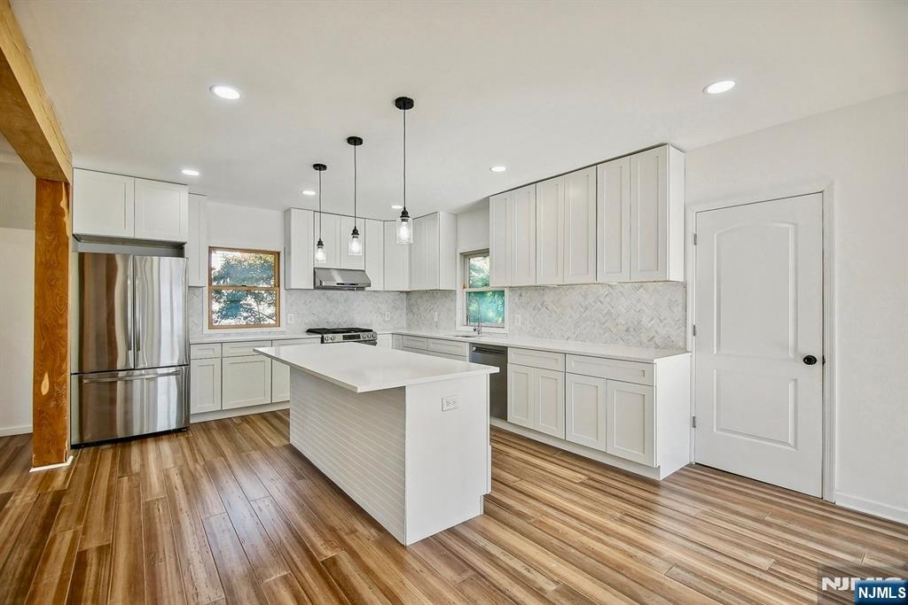 Homes for sale in Bridgewater, NJ | 1899 Washington Valley Rd, Bridgewater, NJ 08836 | MLS# 25016316