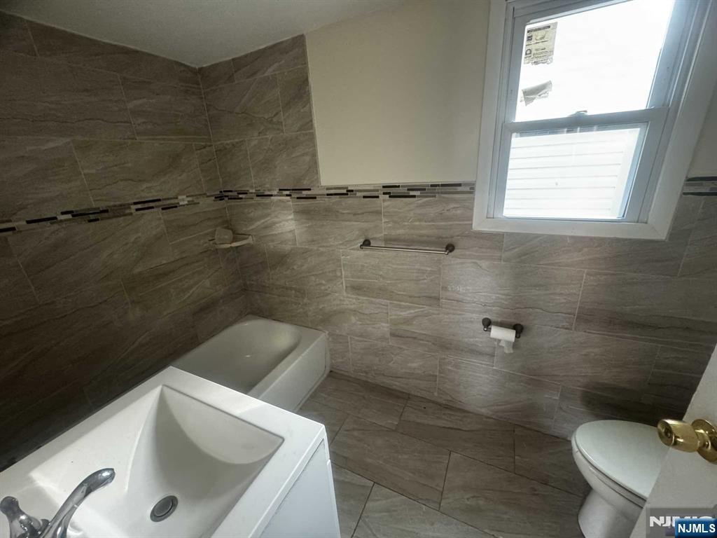 Homes for sale in Newark, NJ | 11 Sunset Ave, Newark, NJ 07106 | MLS# 25016338