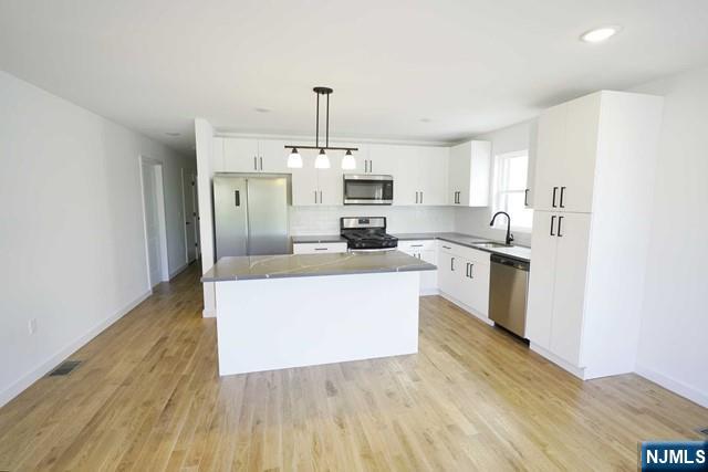 Homes for sale in Elizabeth, NJ | 728 Seaport Dr, Elizabeth, NJ 07201 | MLS# 25016349