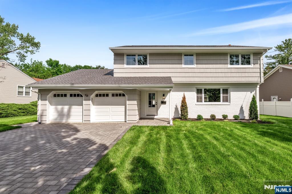 $1,349,995 Colonial