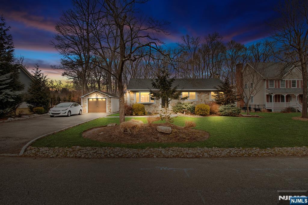 OLD TAPPAN Properties
