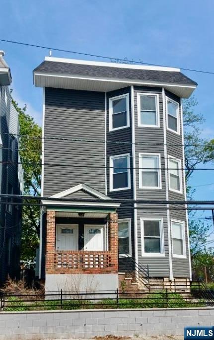 Homes for sale in Irvington, NJ | 506 21st St, Irvington, NJ 07111 | MLS# 25016528