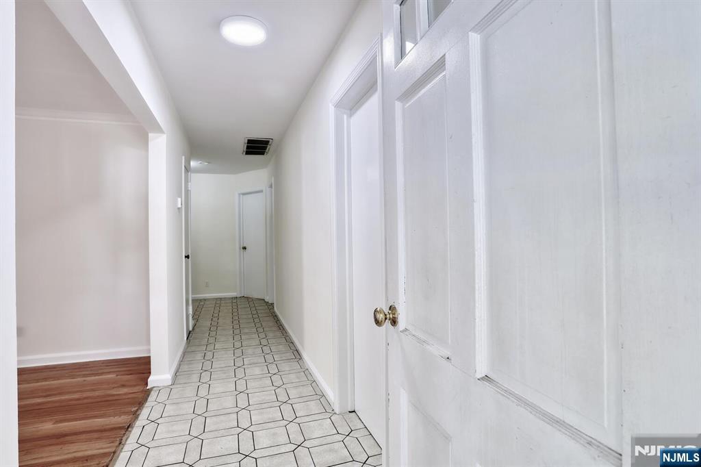 Homes for sale in Leonia, NJ | 116 Christie St, Leonia, NJ 07605 | MLS# 25016640